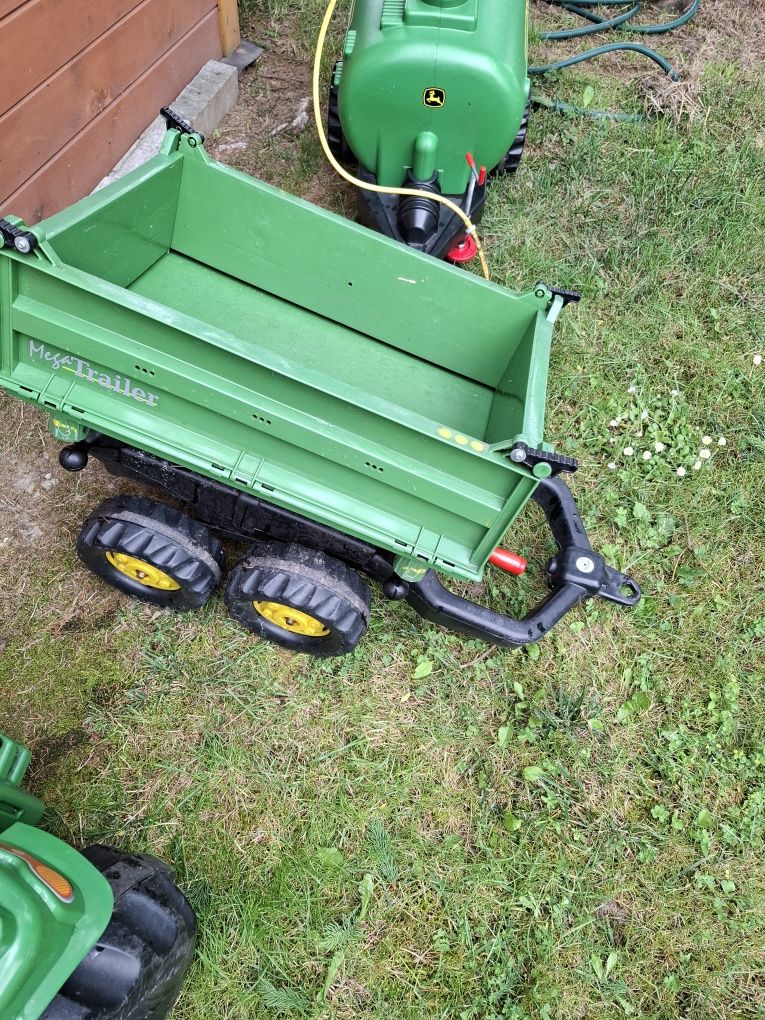 Traktorek dzieciecy rozmiar XXL John Deeer  z przyczepą i  beczkowozem