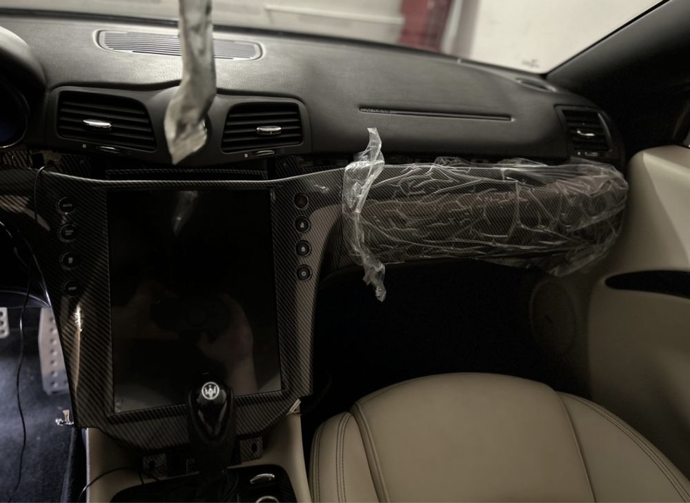 Radio Android karbon Maserati Granturismo