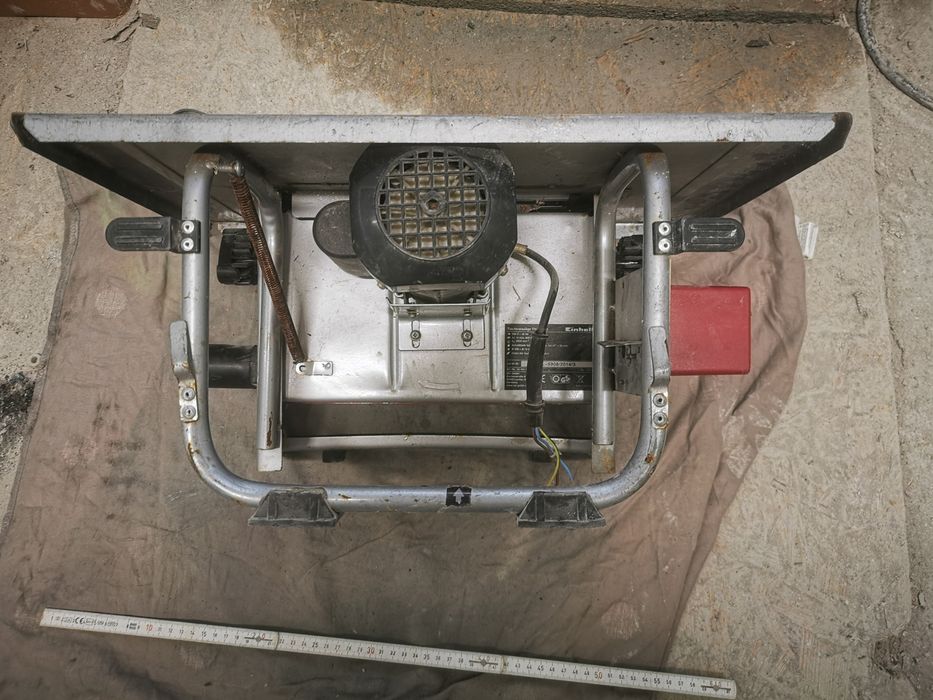 pilarka stołowa Einhell TH-TS 820