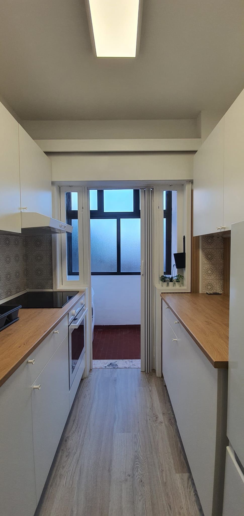 Apartamento T1/2 junto a Fernão Magalhães