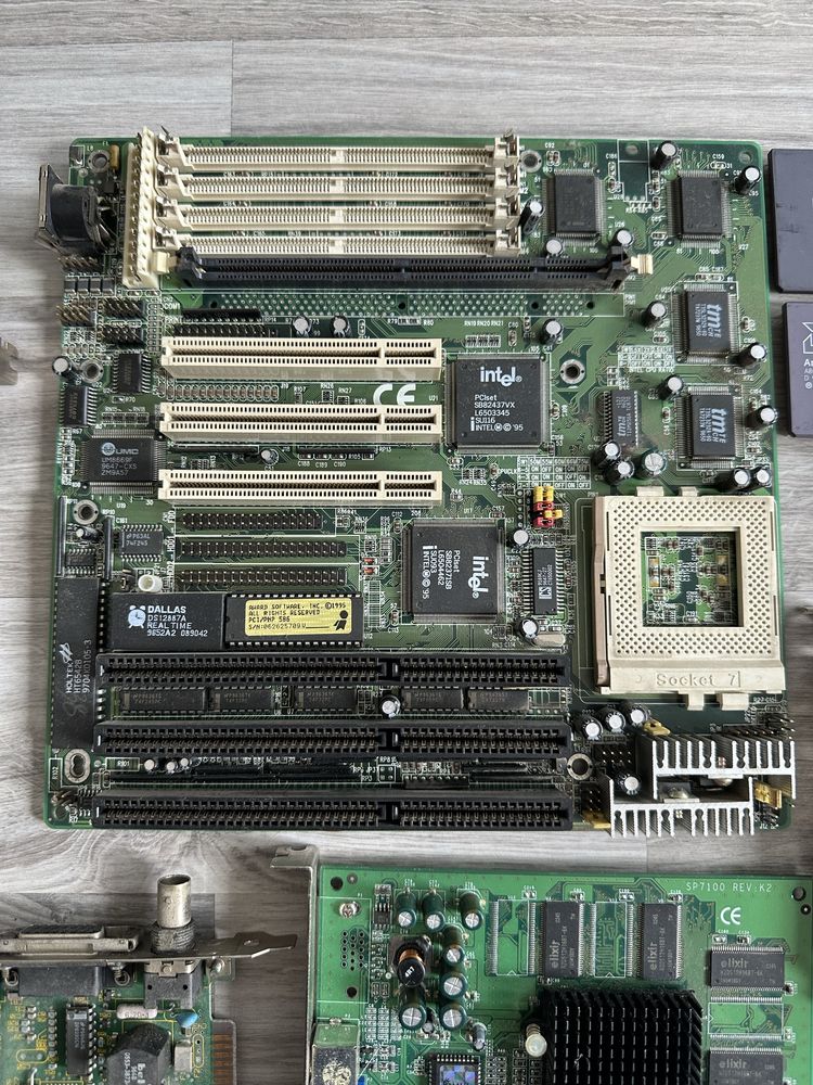 Dużo retro części komputerowych, 486, pentium, pci, simm, ram,
