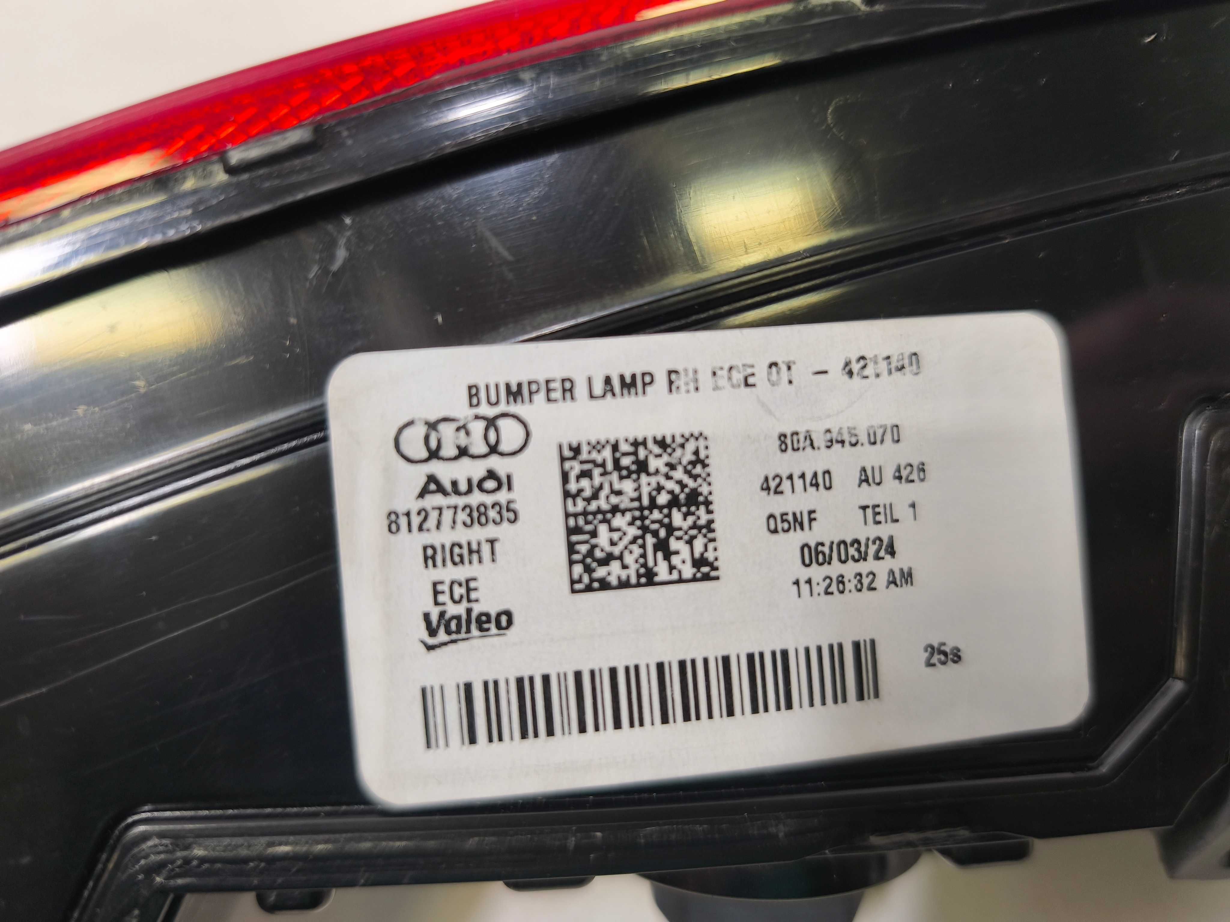 Lampa tył w zderzak tylna PRAWA AUDI Q5 II 80A FYB 16-20  ODBLASK R