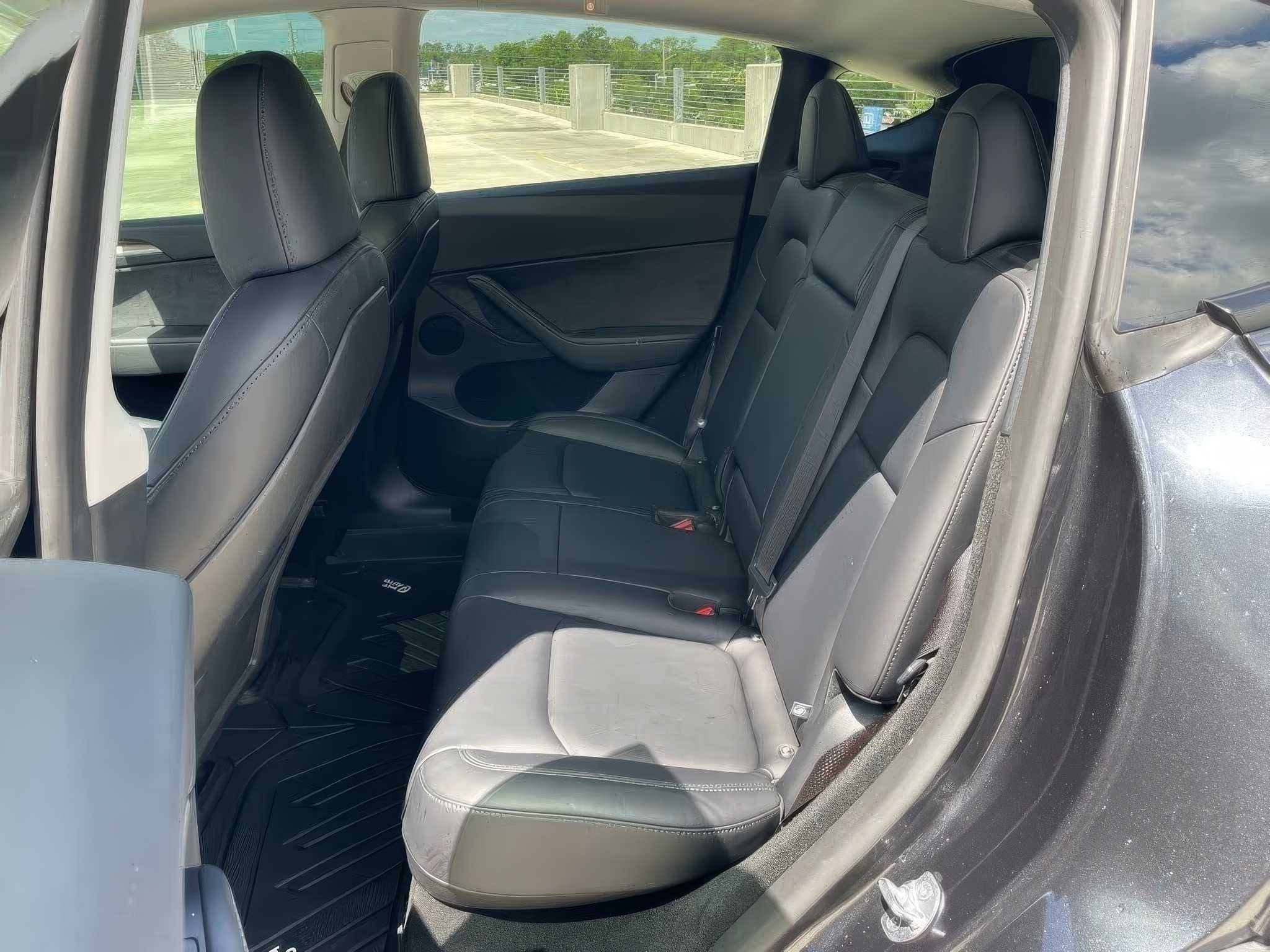 2025 Tesla Model Y Long Range