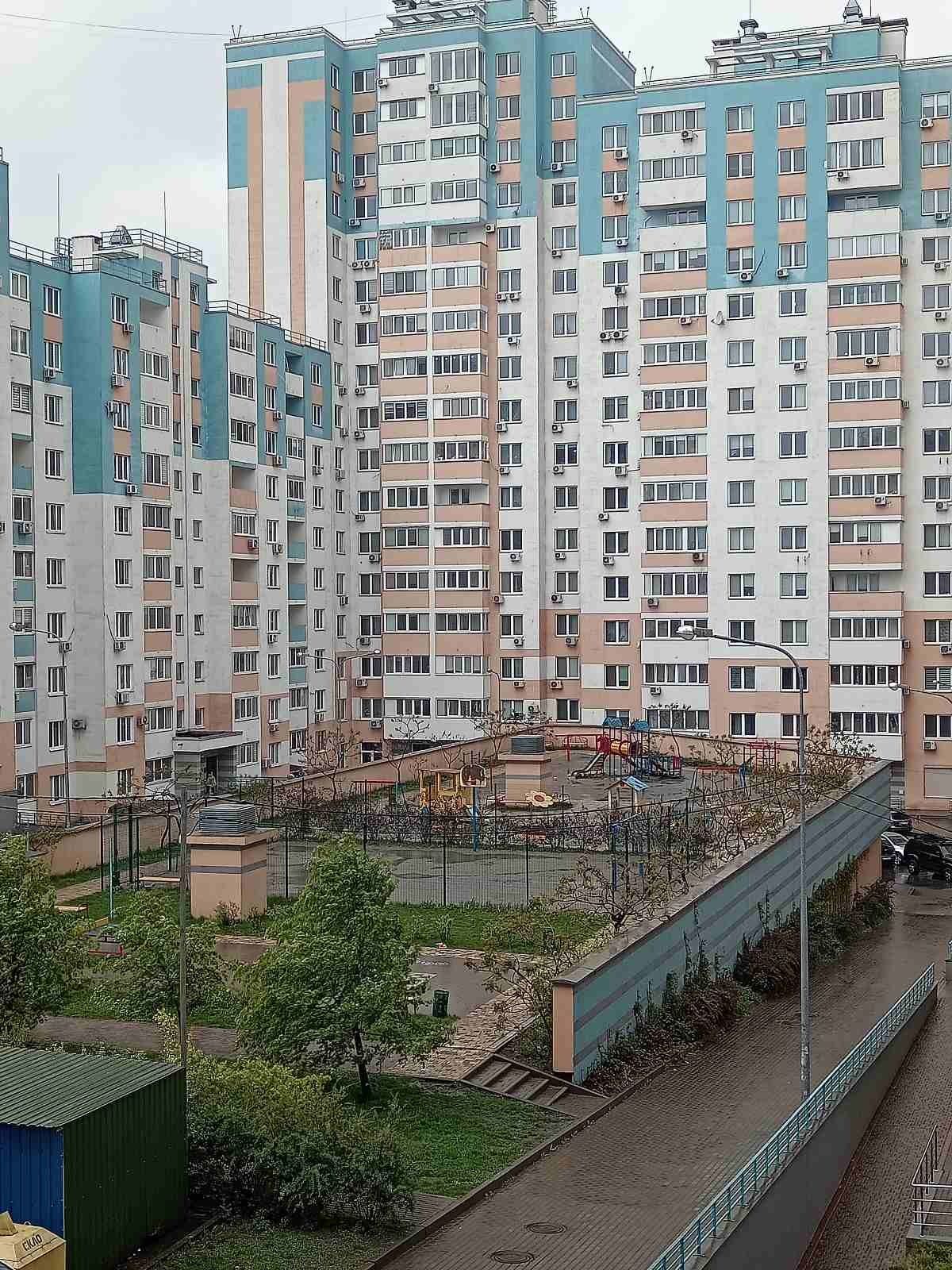Кімната для дівчини в Подільському районі, Виноградар