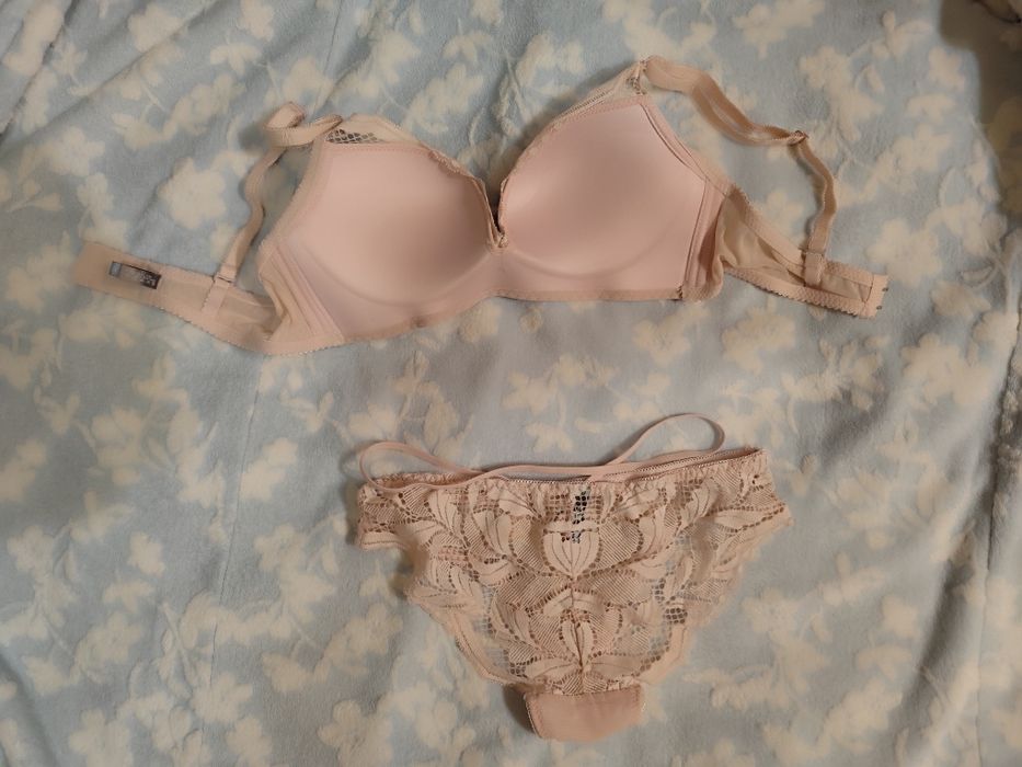 Продам комплект нового женского белья