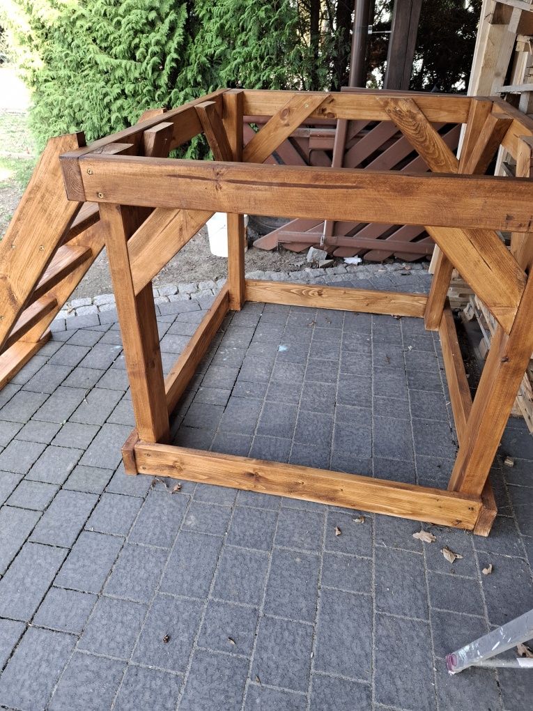 Kurnik dla kur ocieplony