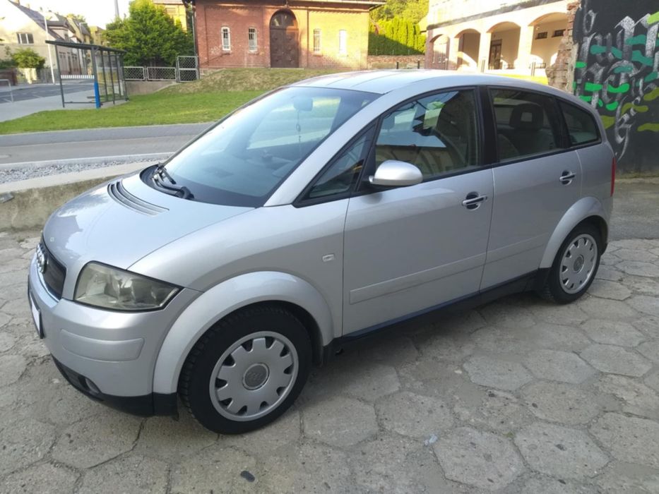 Audi A2 1.6 Benzyna 2002 r ekonomiczny KLIMA Serwisowany