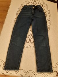 Spodnie jeansy rozm. 134 cm