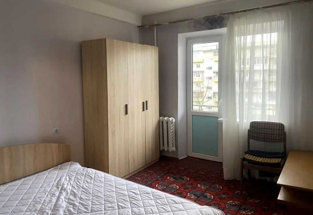Продаж 2 кімнатної квартири вул.Дніпровська набережна 7а, Березняки