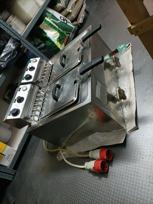 Fritadeira elétrica uso profissional