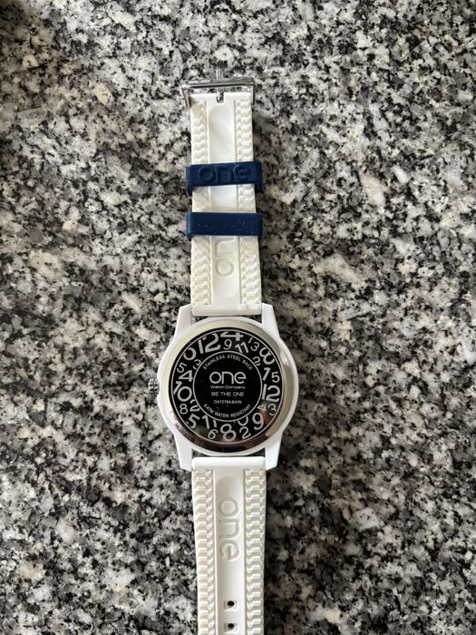 Relógio ONE - watch company