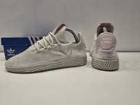 Oryginalne Adidas najnowszy model Originals Pharrell Williams