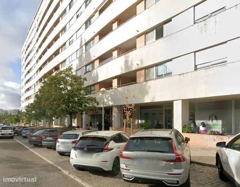 Loja com 35m² na Alta de Lisboa