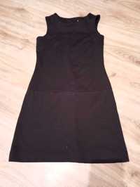 Czarna ciepla sukienka r. 38
