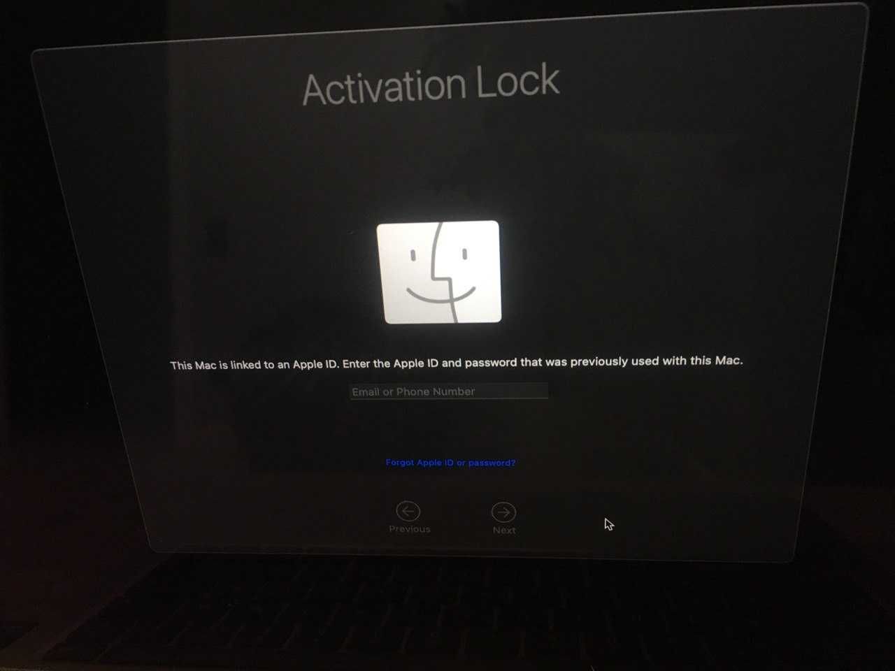 Macbook pro 13" 2020 16/512 m1 LOCKED