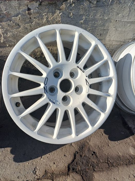 Felgi aluminiowe Oz Racing 15