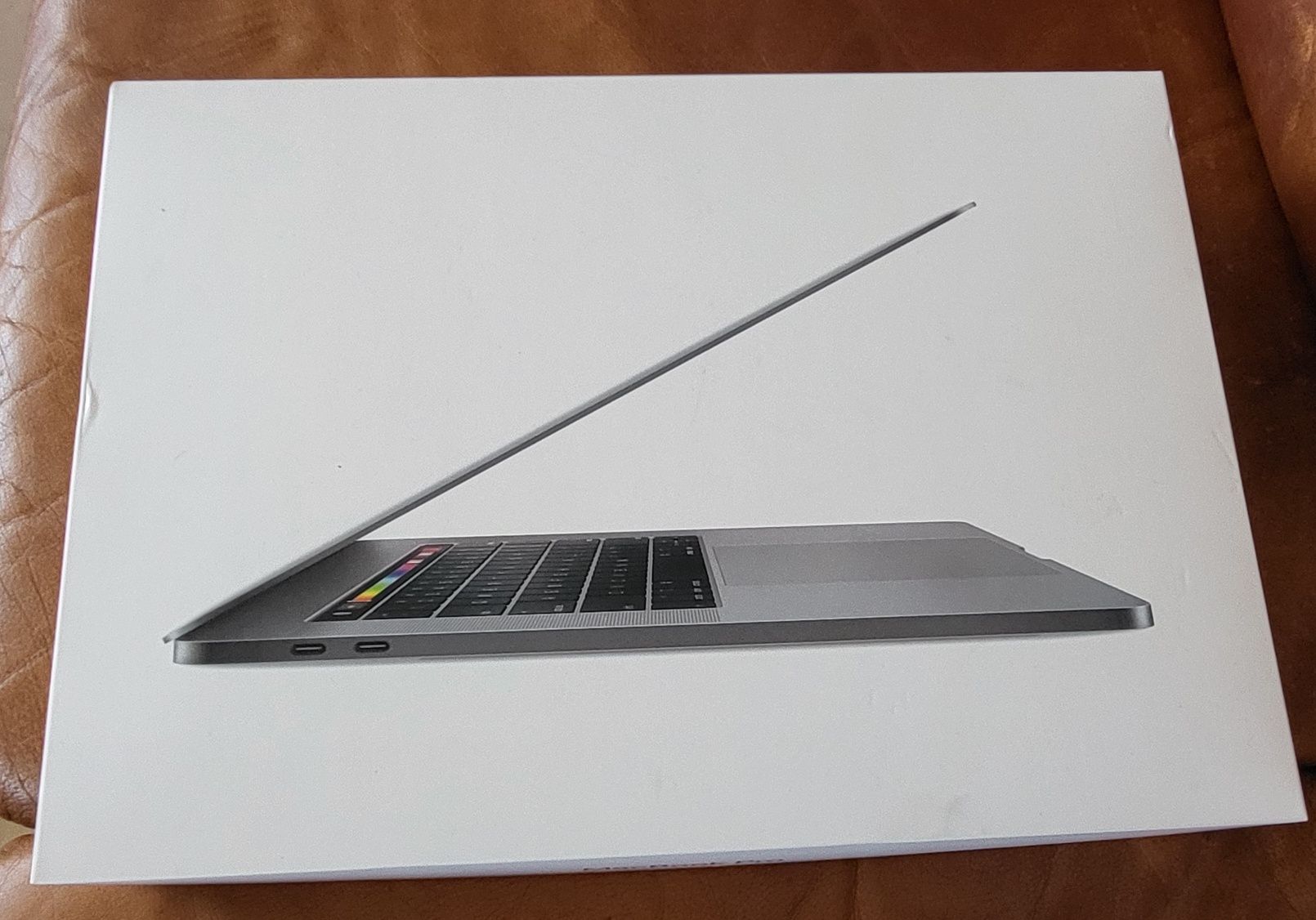 Macbook apple pro 15 36GB/2TB