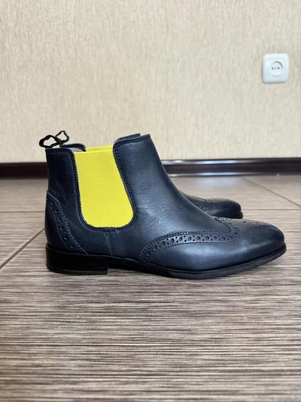 Шикарнючі черевики, челсі gordon & bros , оригінал, нові розмір 38