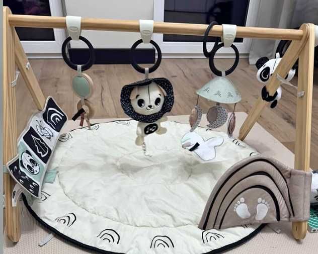 Tiny Love mata edukacyjna z drewnianym stojakiem - decor boho