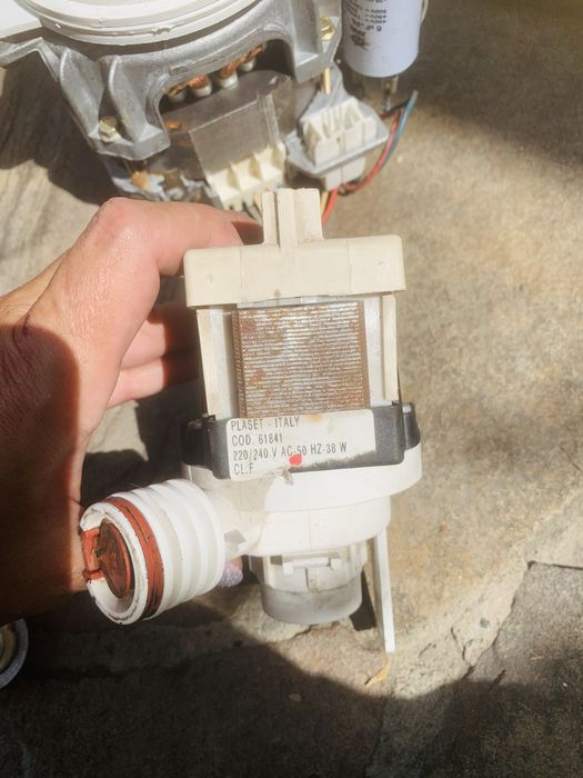 Запчасти на посудомойку  Indezit