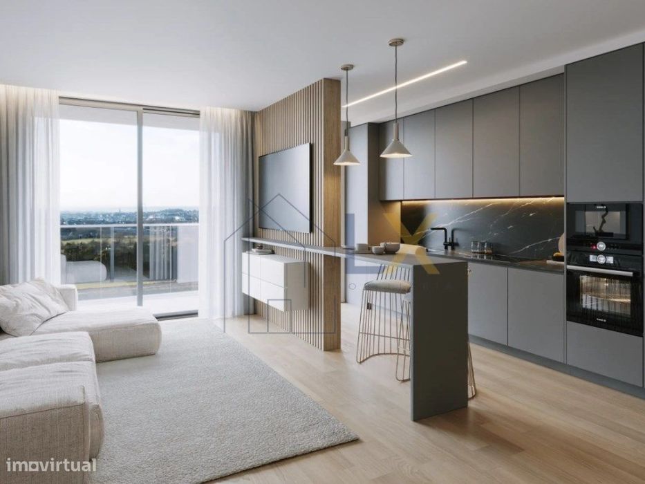 Excelente Apartamento T3 Duplex Novo na Praia da Barra!!