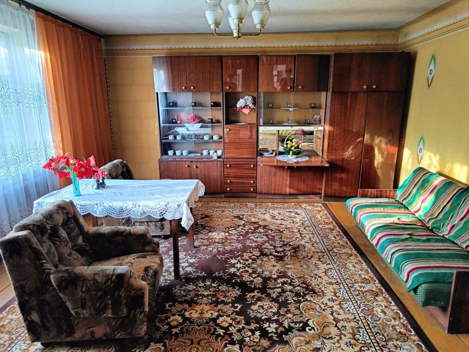 Dom murowany z budynkami gospodarczymi działka 17.5a Ruda