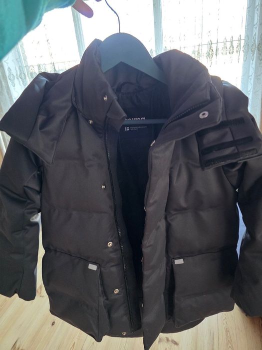 Продам зимову куртку Reima