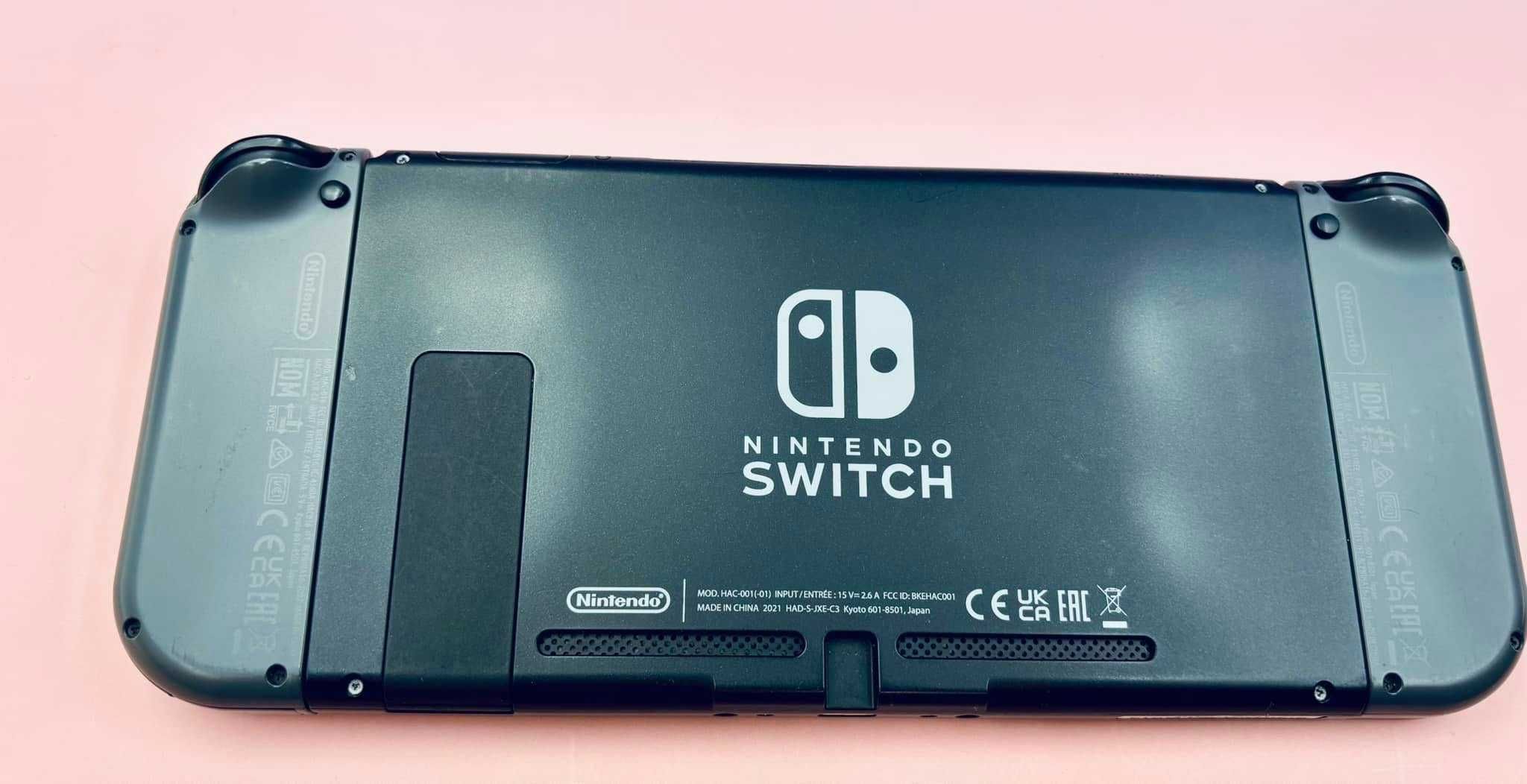Nintendo Switch - model HAC-001(-01) / Komplet!