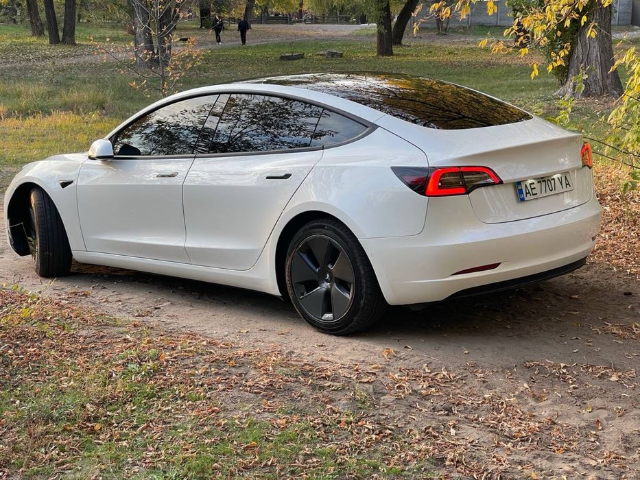 Tesla Model 3 2021