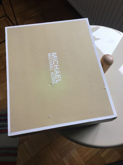 Srebrne buty Michael Kors