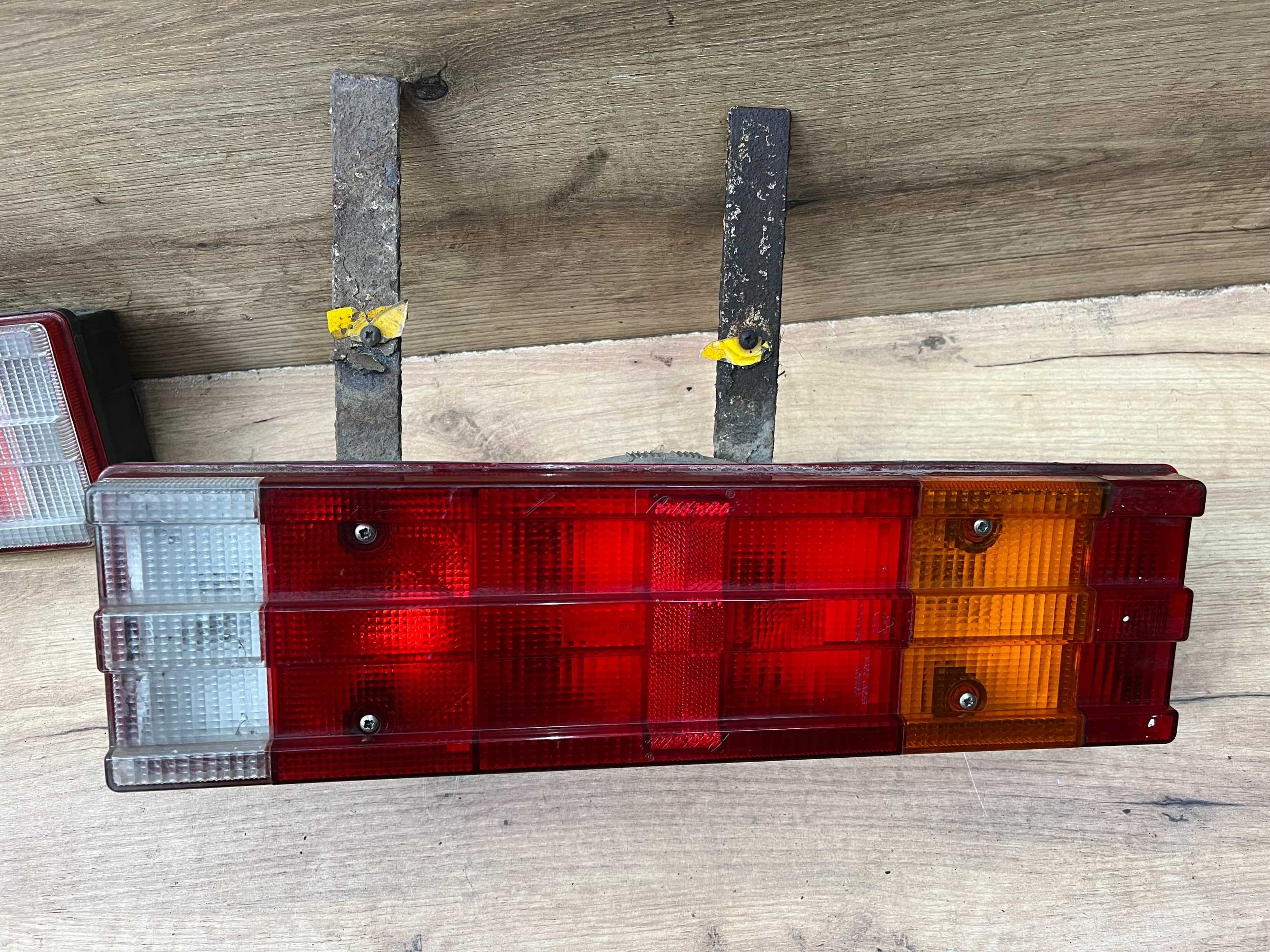 Lampa/reflektor tylny lewy prawy Mercedes Sprinter Kontener