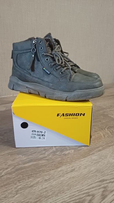 Чоловічі черевики , демісезон.