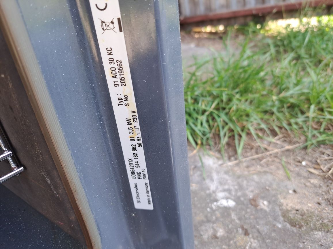 Piekarnik do zabudowy Elektrolux 3,5 kw