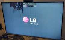 LG 50 cali model 50LB670V-ZA uszkodzona matryca jak na zdjęciach