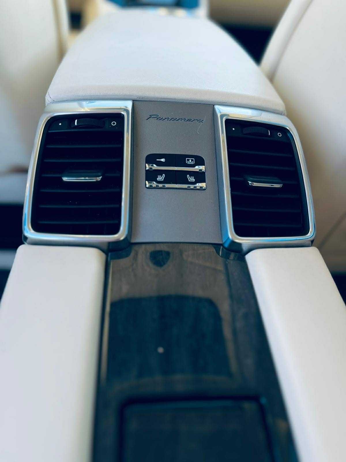 Porsche Panamera 4S 4.8 2009r