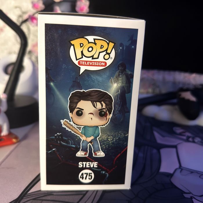 Funko Pop Stranger Things Steve #475 Summer Convention Exclusive  2017