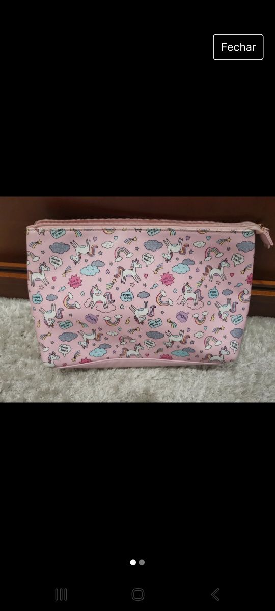 Necessaire unicórnios