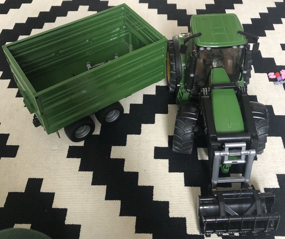 Bruder john deere traktor przyczepa