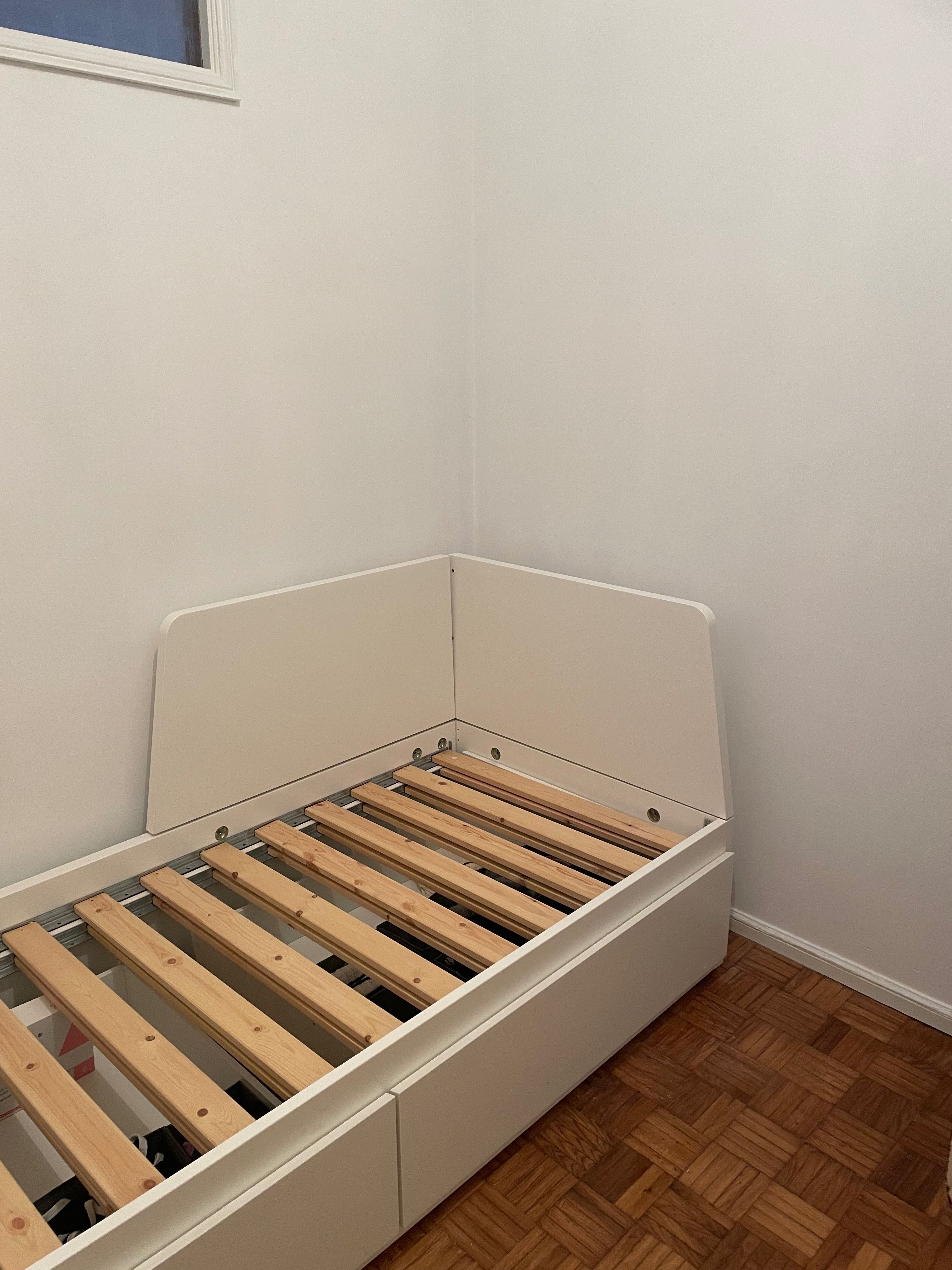 Cama Solteiro/Casal IKEA