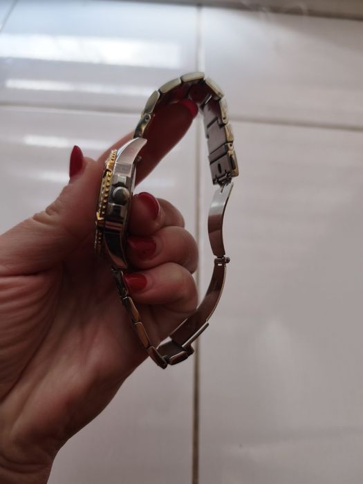 годинник жіночий GUESS оригінал