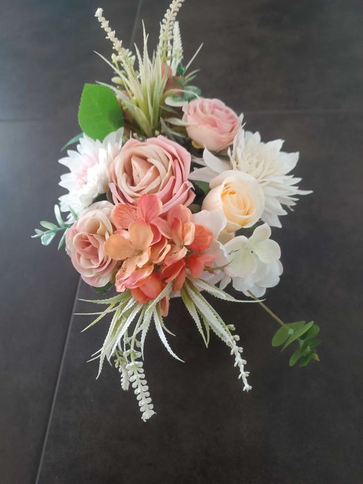 Caixa de flores lindas e cheirosas