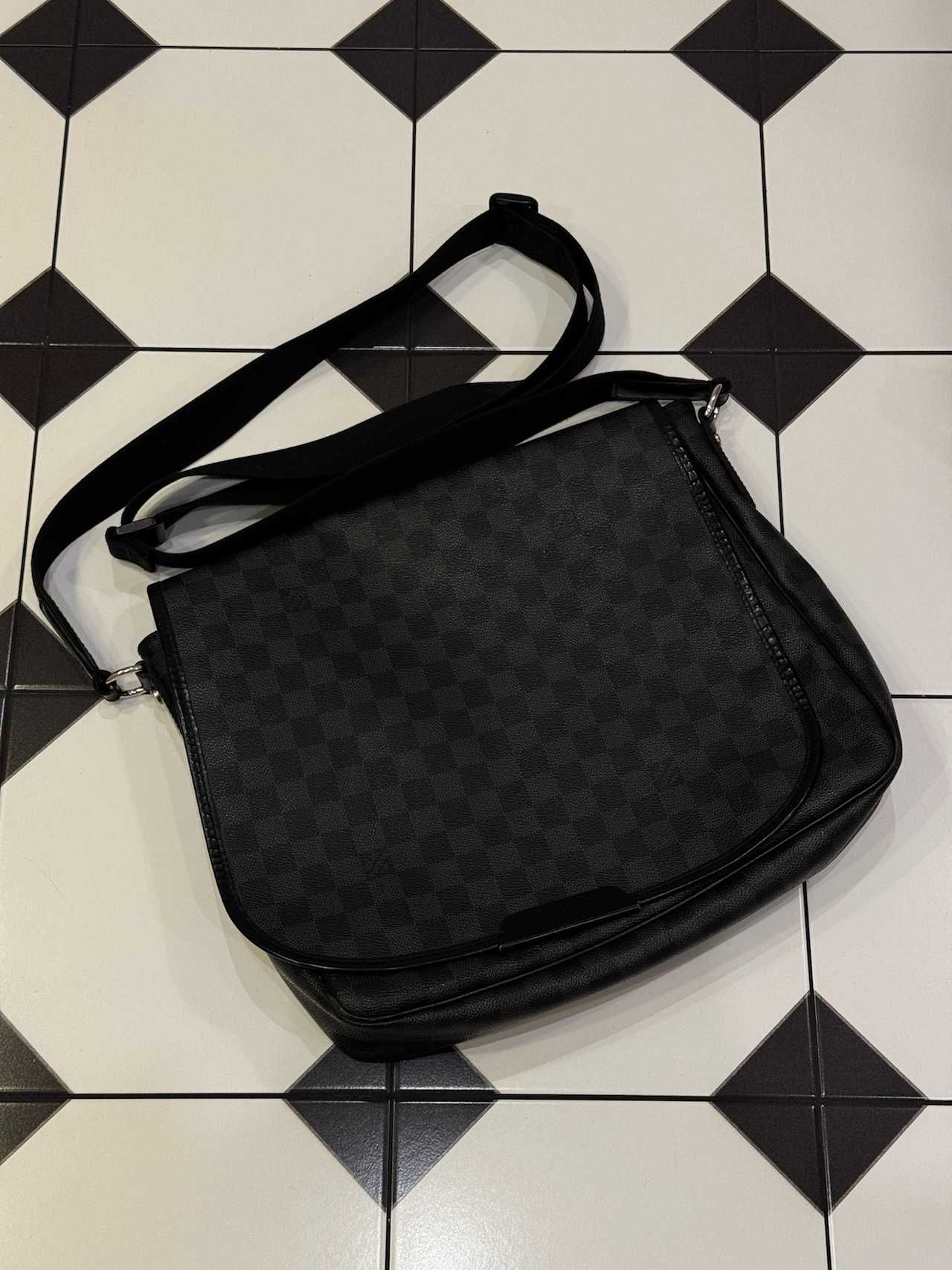 чоловіча сумка мессенджер кросбоді Louis Vuitton
