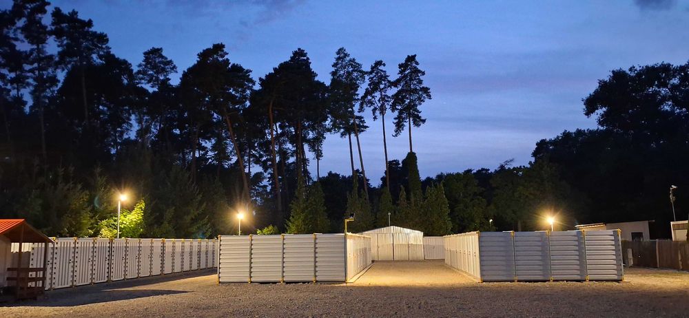 wynajmę garaż na dwa auta * magazyn * boks *