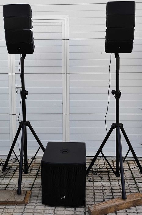 Line Array Seattle 500 Watts RMS c/ tripés novo c/ garantia e fatura