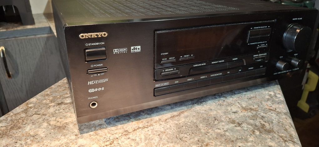 Onkyo amplituner TX   -  DS 474