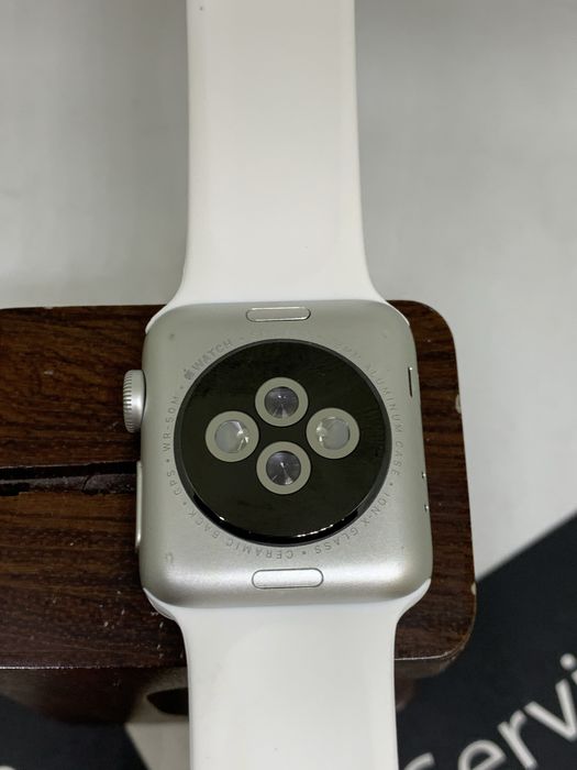 Оригінальні  Apple watch series 2 38 mm silver