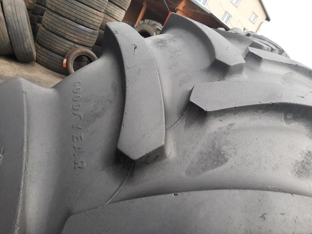 Opona używana rolnicza 520/70R34 GOODYEAR DT812; 1100zł W4532