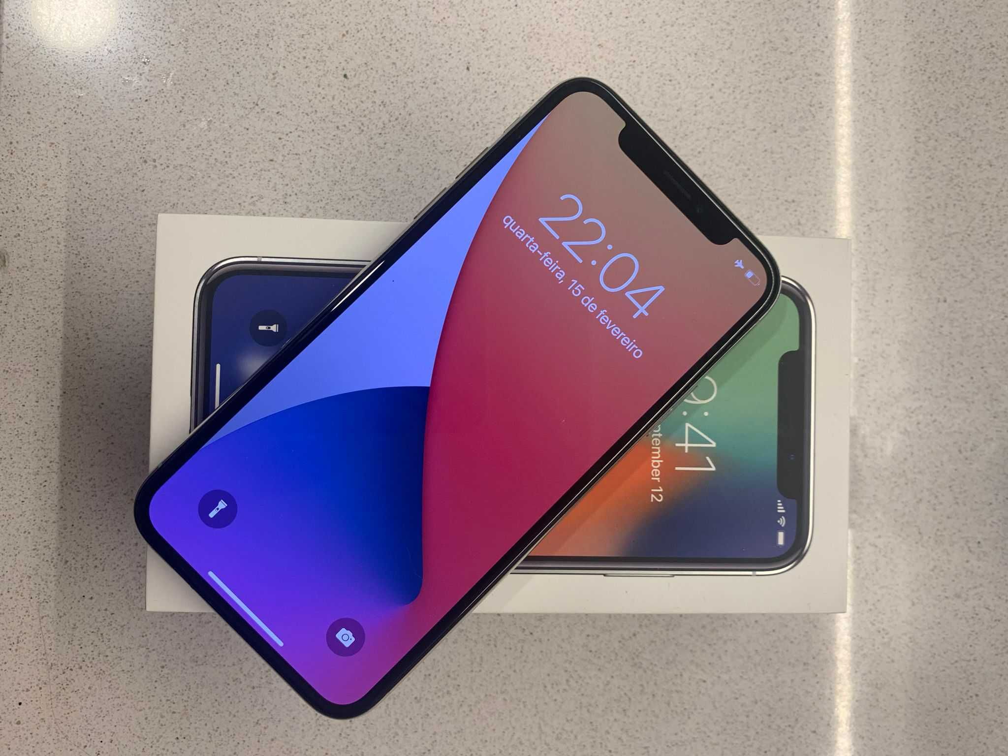 iPhone X 64GB Silver