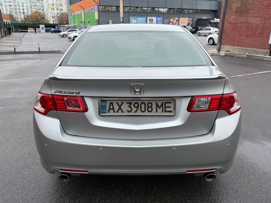 Продам Honda Accord 2008г 47 тыс км автомат