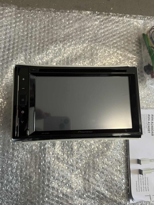 Radio Pioneer 2DIN AVH-A240BT